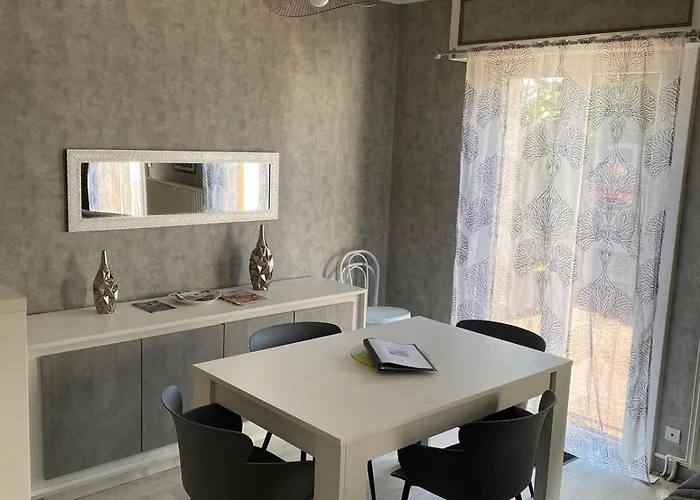 Maison Avec Jardin Prázdninový dům *